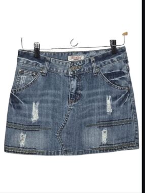 Werose Denim Distressed Skirt